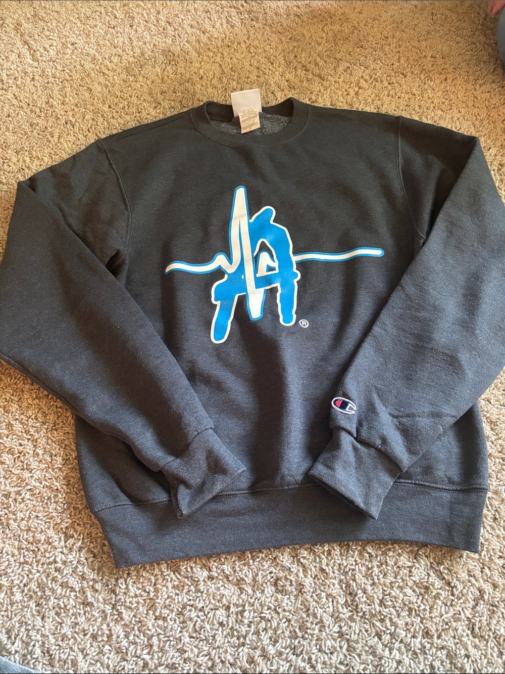 Adrenaline Dance Convention Champion Women’s Gray Crewneck